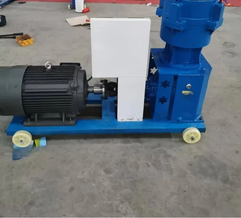 Farm Granulator Feed Processing Machine Pellet Machine Straw Corn Feed Pellet Machine