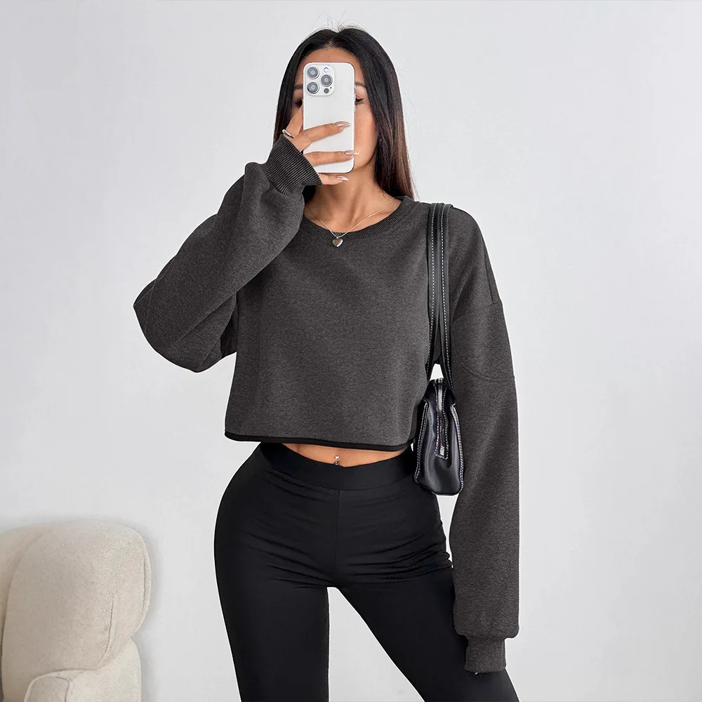 Autumn and winter new cross-border round neck loose and thin hemming casual and comfortable short knitted sweater
