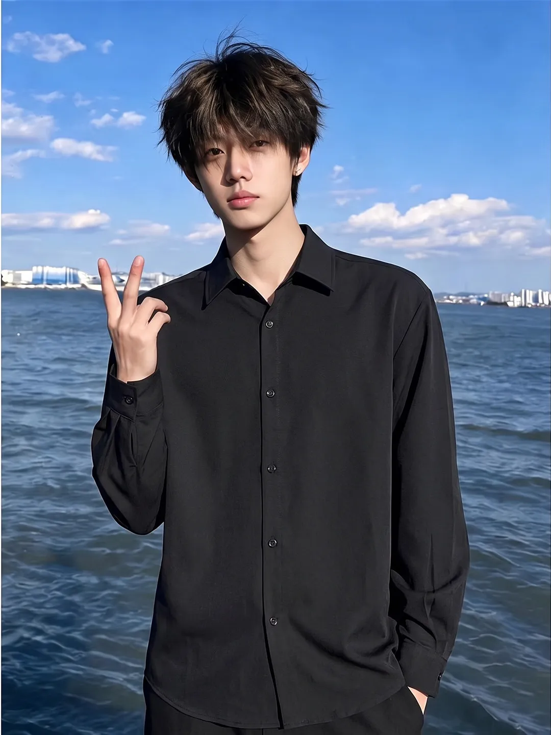 Youthful Black Long Sleeve Ice Silk Men's Shirt Drapey Cool Feeling Standard Fit Casual Style Autumn Wear for Young Men