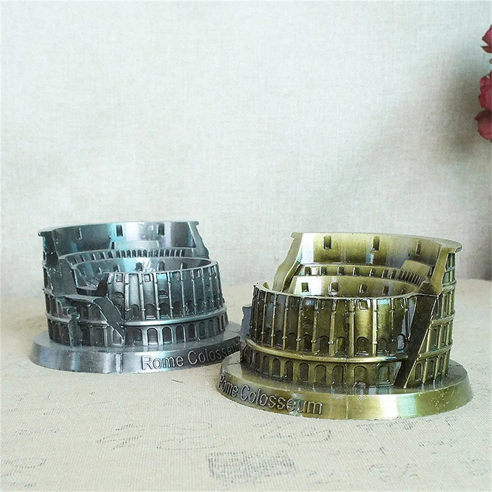 Colosseum Ashtray Model Metal Craft Gifts Travel Souvenirs Colosseum Iron Home Office Decoration Crafts