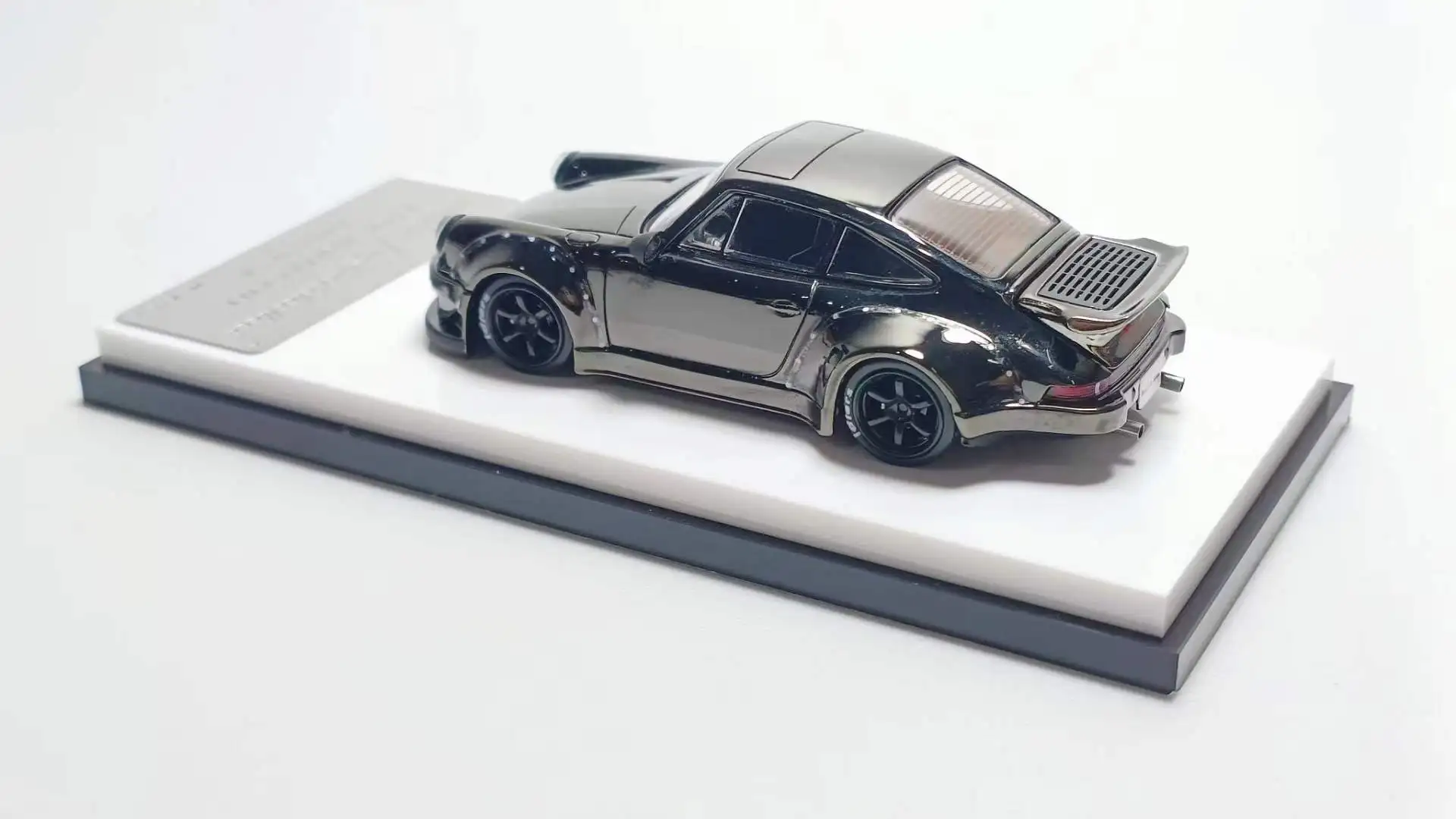 MC 1:64 RWB Duck Tail Chrome Gunmetal Gray Diecast Model Car