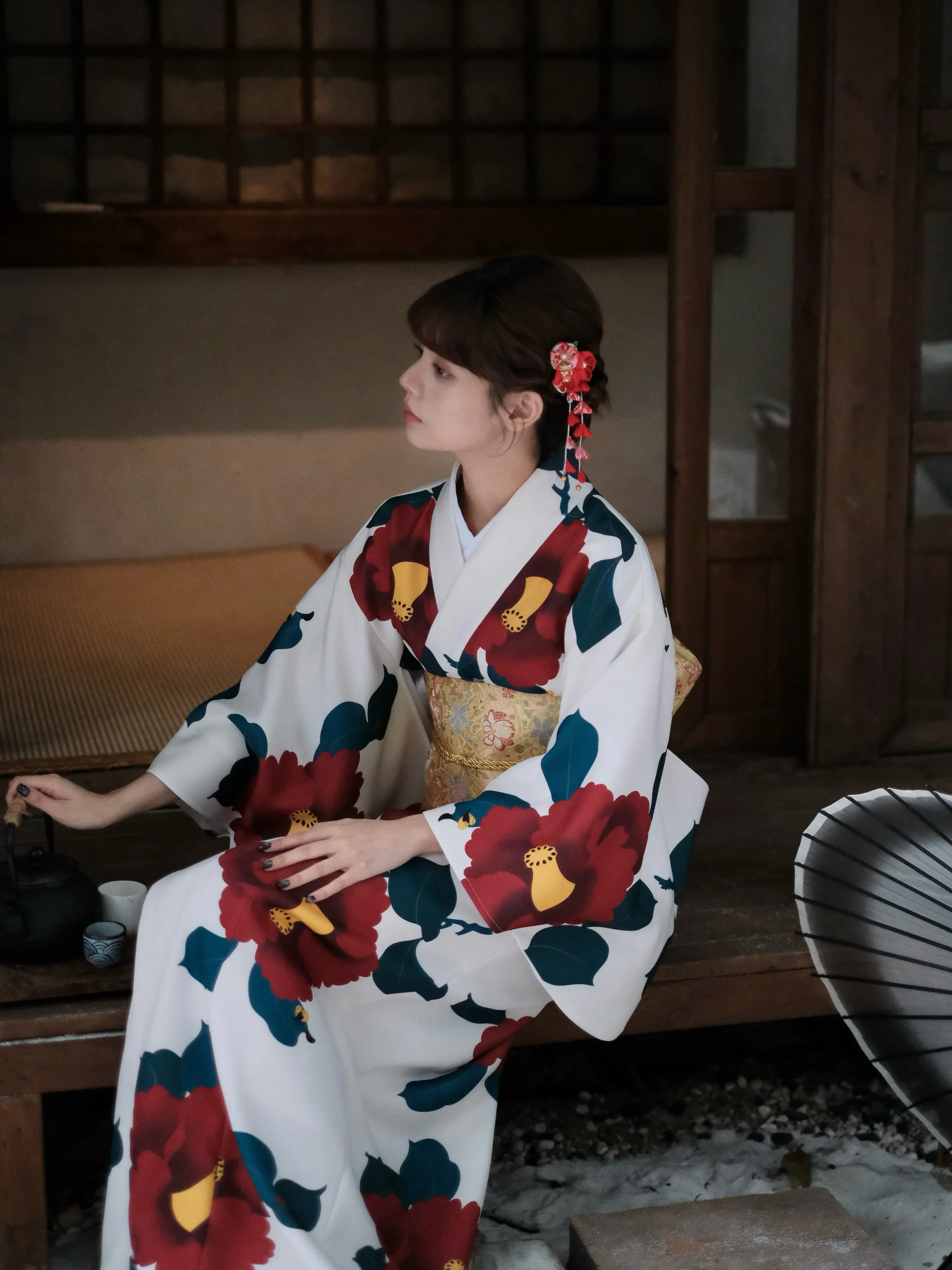 Women Japanese Traditional Kimono Beautiful Flower Prints Modified Yukata Photography Wear Cosplay Costume