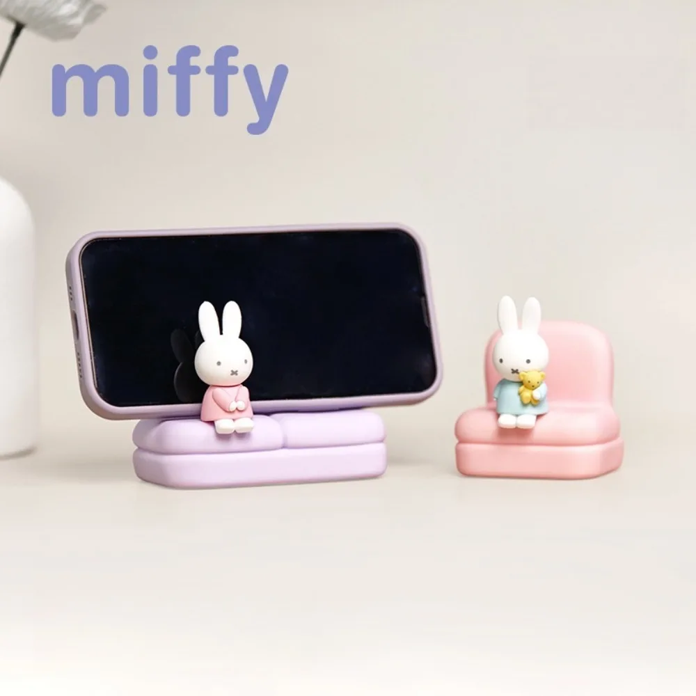 Kawaii Miffy Divano Staffa Ornamenti fatti a mano Scatola cieca Bambola Coniglio Bambola Giocattolo Ins Stile Regalo di compleanno squisito di bell'aspetto
