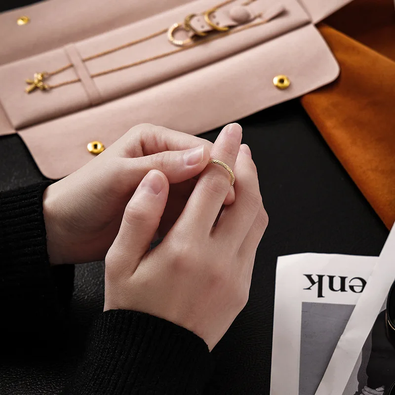 

Portable Necklace Storage Microfiber Necklace Earring Ring Storage Travel Jewelry Bags Travel-Friendly Jewelry Organizer Bag For