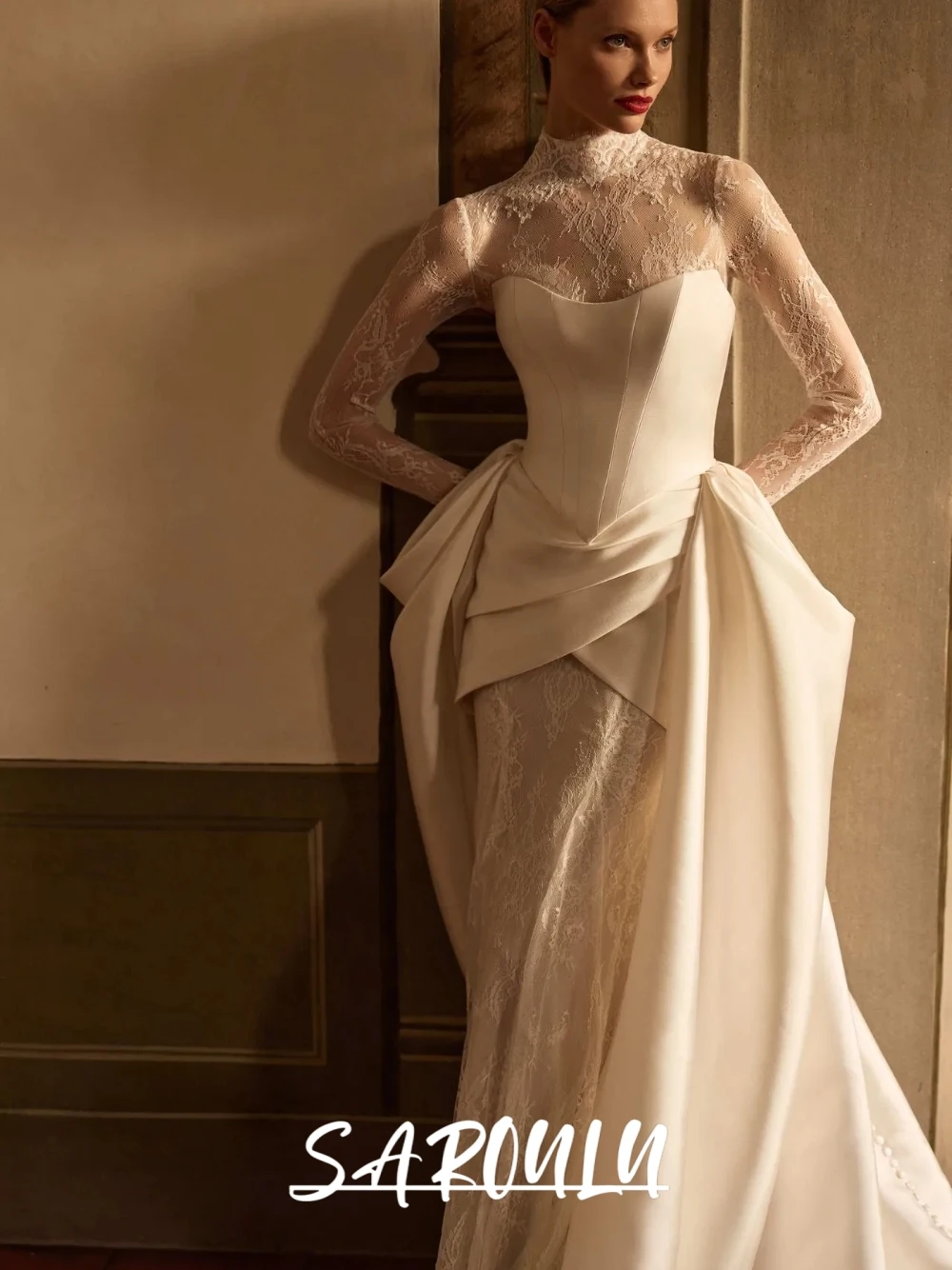 

Luxury Satin Lace 2 In 1 Wedding Dress High Neck Illusion Long Sleeve Sweetheart Mermaid Big Train Vintage Elegant Bridal Gown