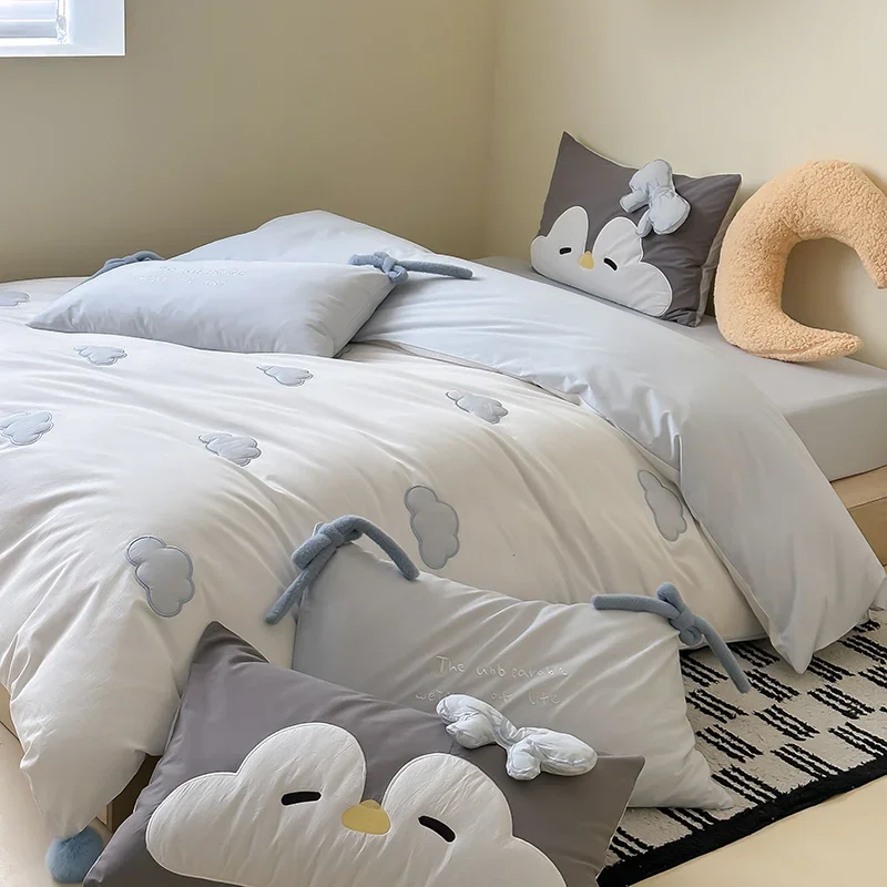High-quilt Embroidered 100% Cotton Duvet Cover Set King Size Soft Skin-friendly Bedding Set Comfortable Quilt Cover Pillowcase