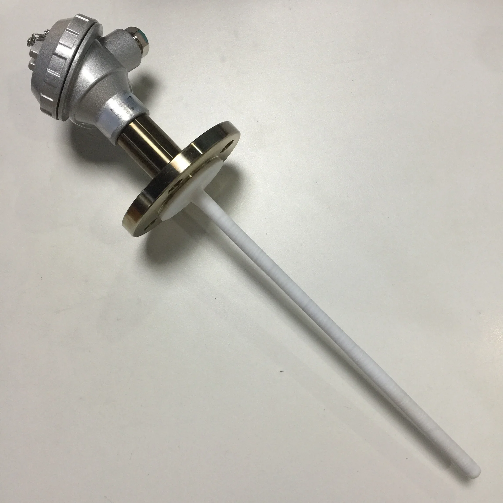 

Temperature sensor, probe rod lined TPFE, DN25 flange 4-20 0-200 ℃ rod length optional