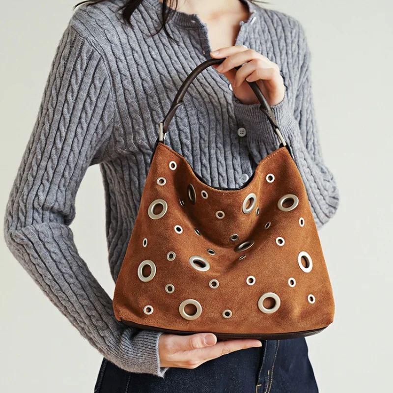 

2026 New Retro Niche Design High-Quality Handbag Fashionable Punk Style Women Genuine Leather Suede Rivet Messenger Bag