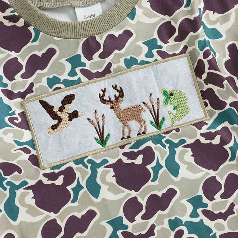 Mameluco de camuflaje ligero para niño pequeño con mangas cortas, cuello redondo y lindo bordado de animales para diversión de verano