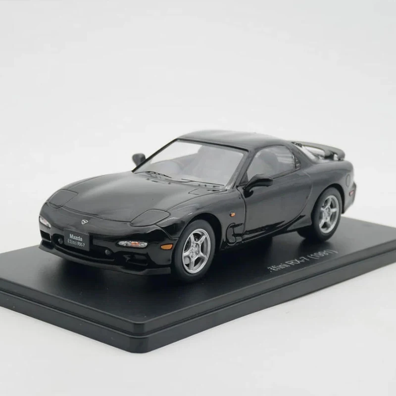 1:24 Scale RX-7 1991 Simulation Alloy Car Model Static Display Collectible Toy Gift Souvenir Decoration
