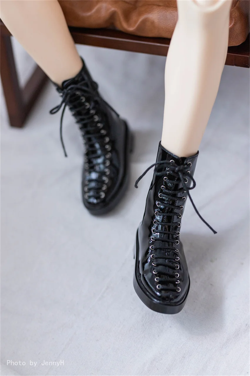 BJD/SD รองเท้า 1/3 ของเล่นเด็กหนา soled หล่อเคลือบเงาหนังสแควร์ Toe ข้อเท้าสูงรองเท้าของขวัญสีน้ําตาลสีดําตุ๊กตาอุปกรณ์เสริม