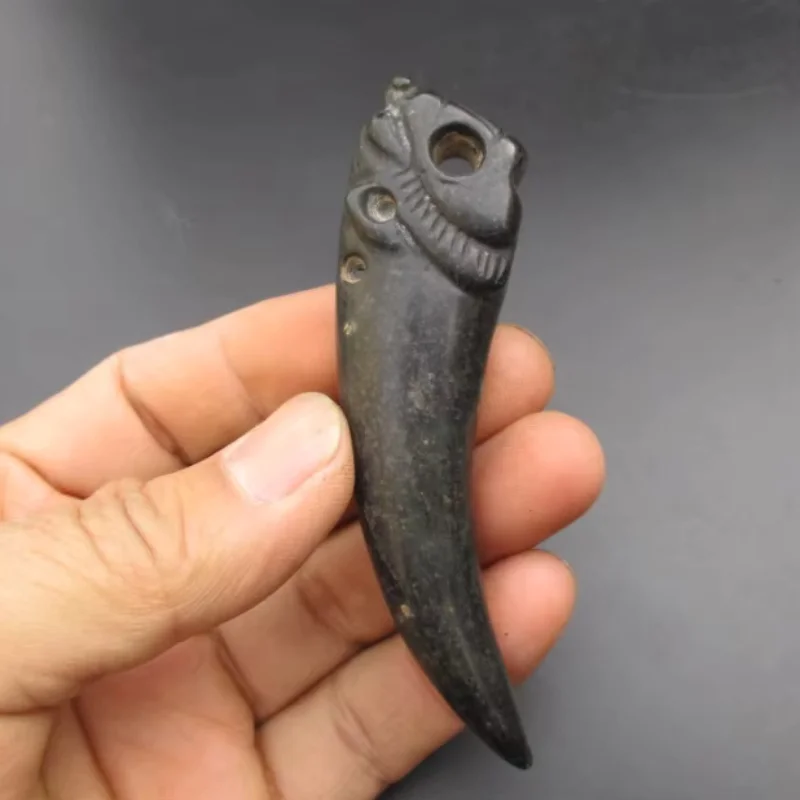 China Hongshan Culture Meteorite Jade Carved Tiger Head Old Tooth Amulet Decorative Display