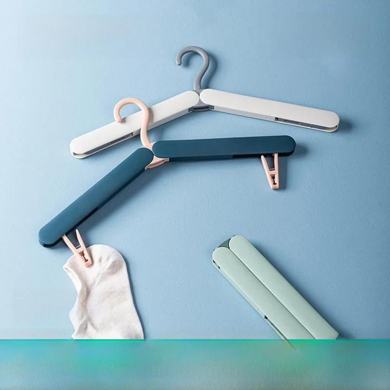 

Portable Travel Outdoor Clothes Hanger with Clips Plastic Foldable Nordic Style for Everyone HINCLOUD ZZ20A099 Pure Color