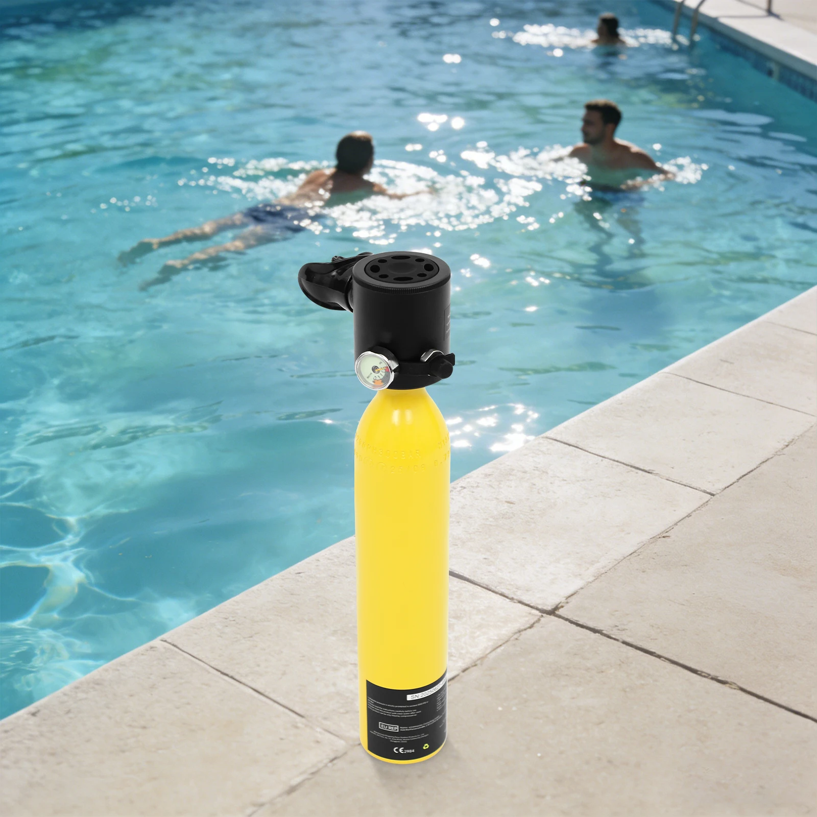 

Scuba Tank Mini Oxygen Bottle 0.5L with Hand Pump Diving Breathing Cylinder Snorkeling Backup Air Supply Anti Loss Rope Easy Use