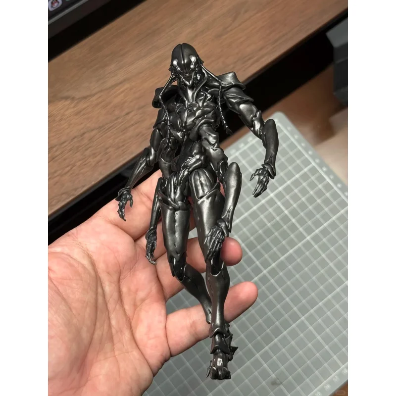 In Stock New Ice-Feeling Insect Series Artificial Evolution Experiment B006 Ant Collectible Super Poseable Figure Collectible