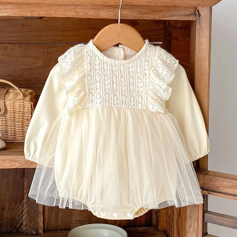 

2024 New Autumn Infant Baby Girls Jumpsuit Long Sleeved Cotton Mesh Splicing Newborn Baby Girls Bodysuits 0-24M Baby Clothing