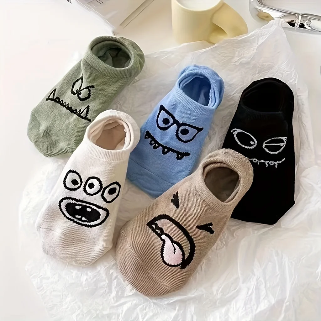 5 Pairs Of Cartoon Print Crew Socks, Funny Breathable Low Cut Ankle Socks, Women's Everyday Work Boat Socks