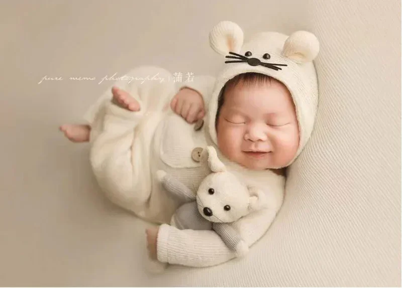 Newborn Photography Props Suit Knitted Cotton Jumpsuit Hat Mouse Doll Infant Photo Shooting Clothes Outfits  roupa bebe