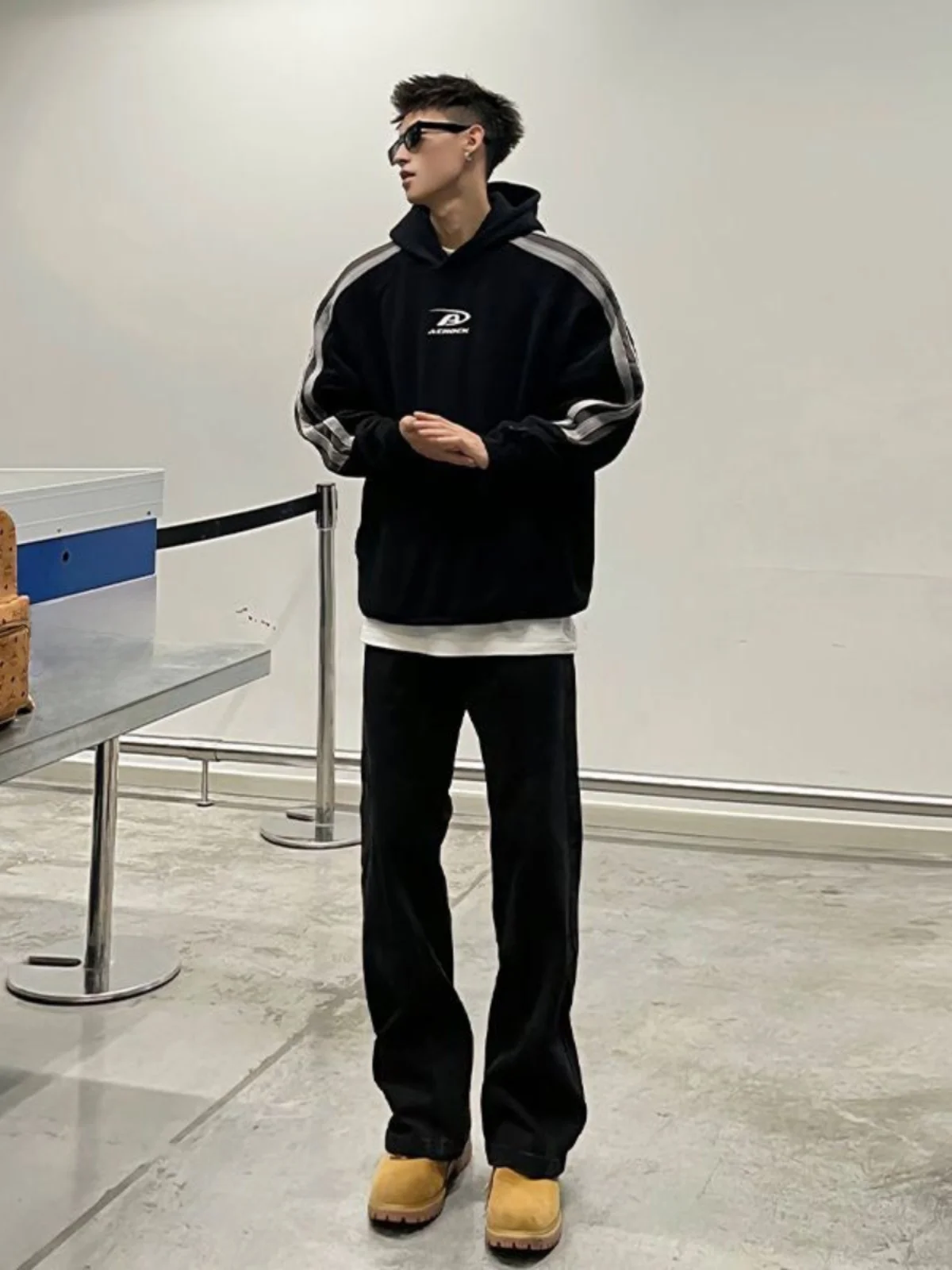 

Extended Length Straight Leg Jeans High Waist Black Denim Men's Fashion Slim Fit Micro Flared Pants Long Trousers Youth Trend