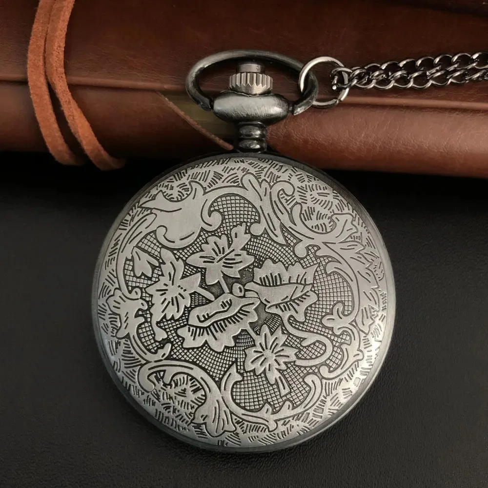 유명한 이야기 빈티지 할로우 컬러 다이얼 석영 주머니 시계 목걸이 펜던트 선물 여성 또는 남성 Fob 체인