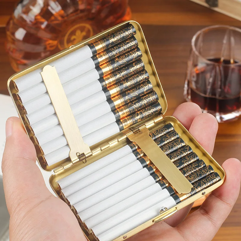 علبة سجائر من الفولاذ المقاوم للصدأ 5 ألوان مقاومة للرطوبة الكل في واحد تخزين محمول لـ 16 سجائر سميكة