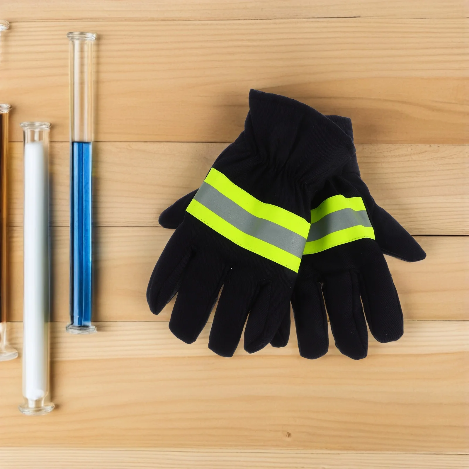 1Pair Firefighter Gloves Heat-Resistant Flame-Resistant Designed for Emergency Safety Gloves High Temperature