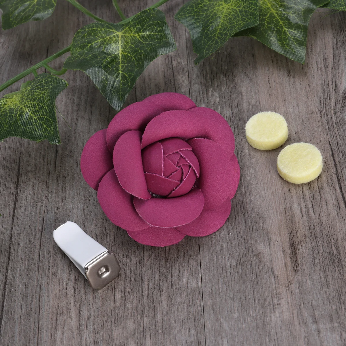 

Car Air Vent Perfume Camellia Car Decoration Rose Red Aromatherapy Oil Diffuser Ecofriendly Material Fashion Cute