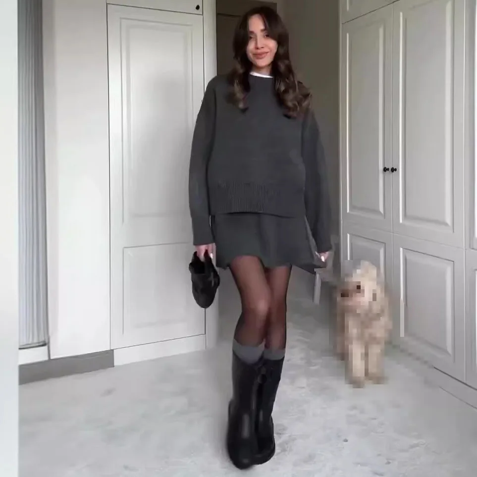 

2025 Autumn Winter Two Piece Set Dress Women Knitted Skirt Set Casual Versatile Long Sleeved Sweater Top And Mini Skirt Outfit