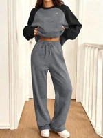 2026 Autumn and Winter Fashion Loose Set Round Neck Sportswear Women's Two-Piece Outfit Comfortable Fitness Jogging Fashion Suit 3