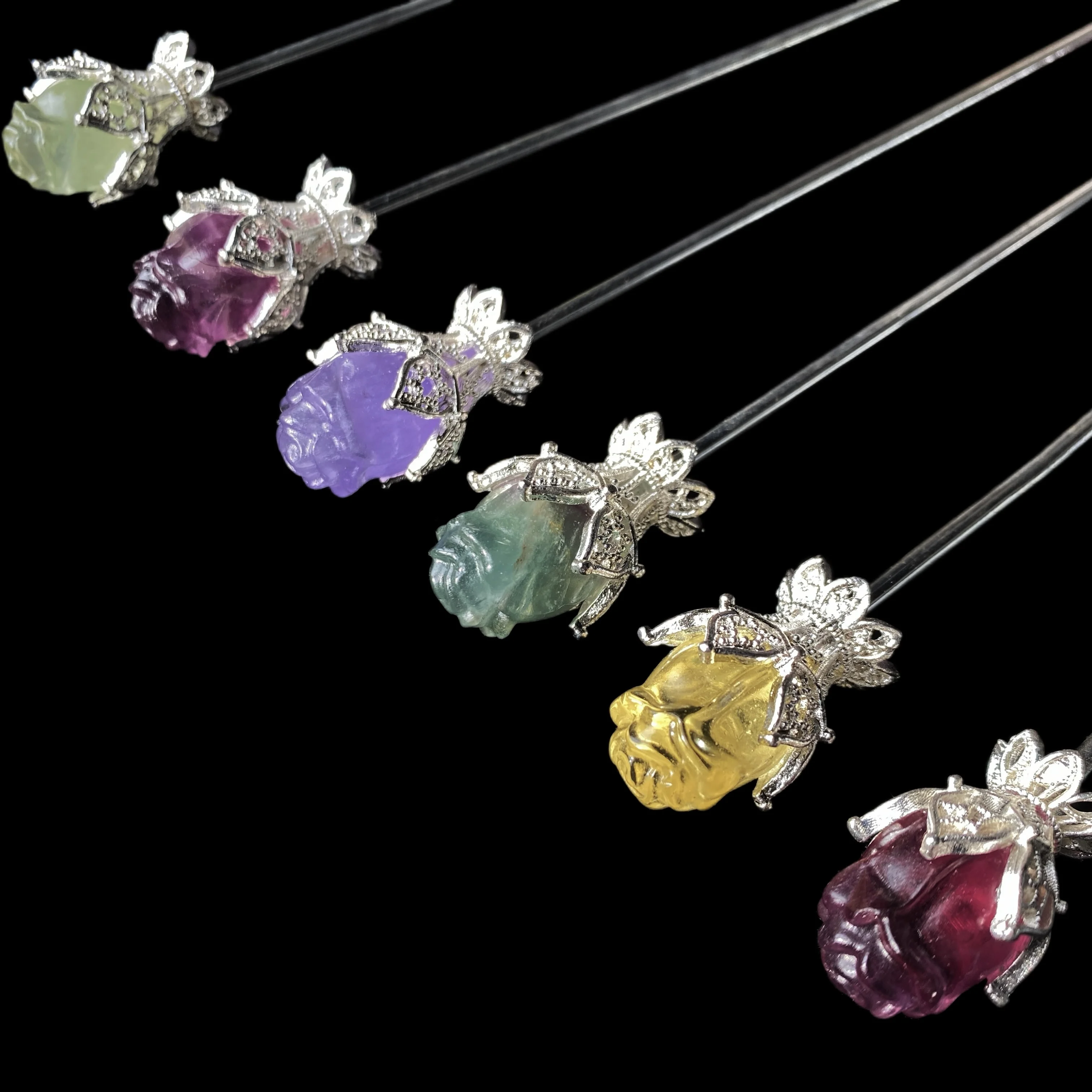Random 1PC Beautiful Natural Crystal Fluorite Rose Carving,Mother's Day Gift,Perfect Home Office Desktop Decoration,Great Gift