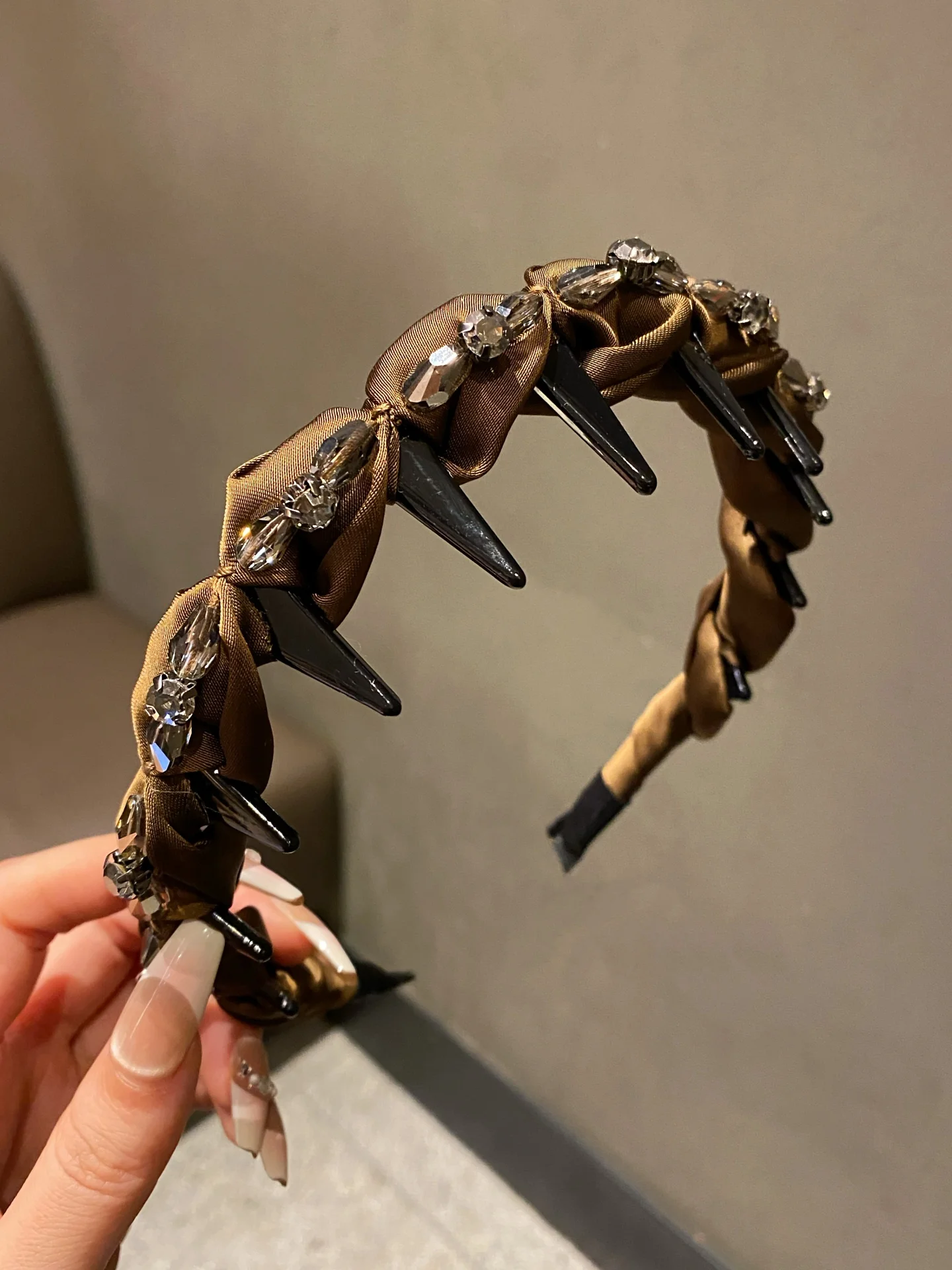 tiara-e-com-diamantes-para-mulheres-acorio-de-moda-para-cabelos-altos-presilha-de-cabelo-com-laco-borboleta-de-ce