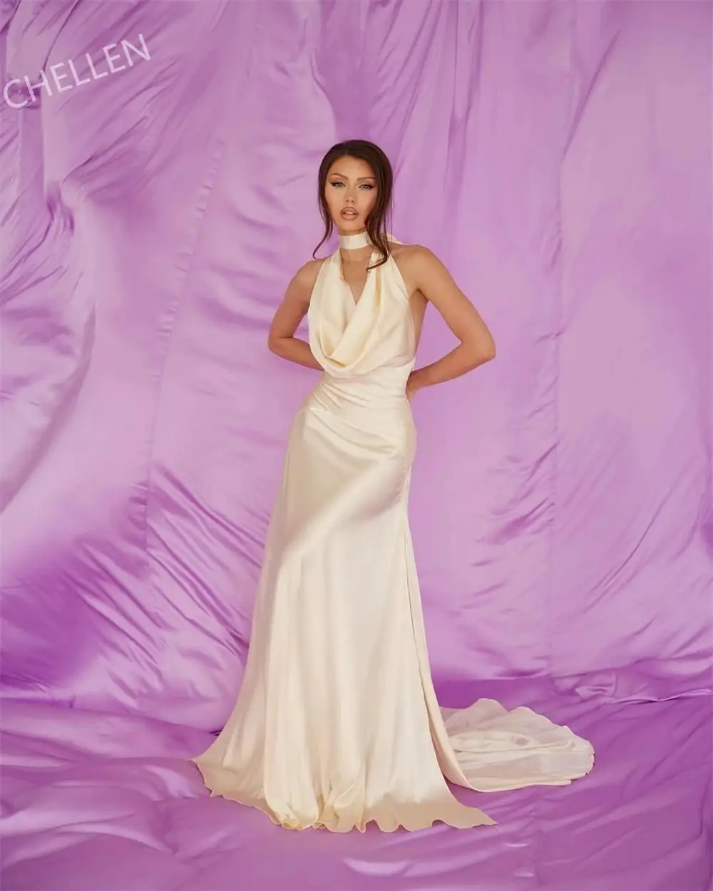 

Customized Ivory Halter Neck Side Split Prom Dresses Pleats Backless Vestidos De Noche Floor-Length Evening Dress