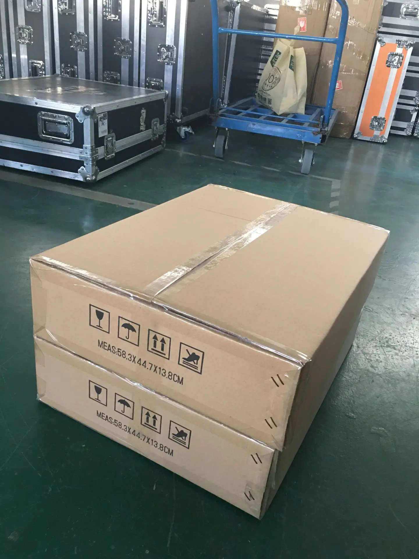 command wing command wing push wing touch screen stage light control