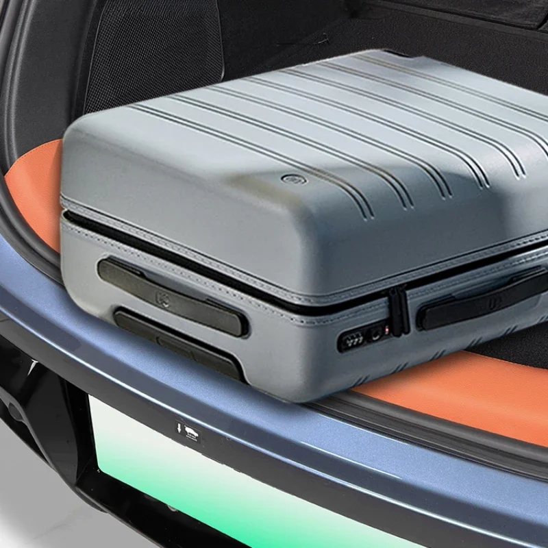 

Для BYD Sealion 7 оригинальная цветная наклейка на заднюю панель багажника автомобиля, утолщенная защитная модифицированная кожаная наклейка на багажник, автомобильные аксессуары