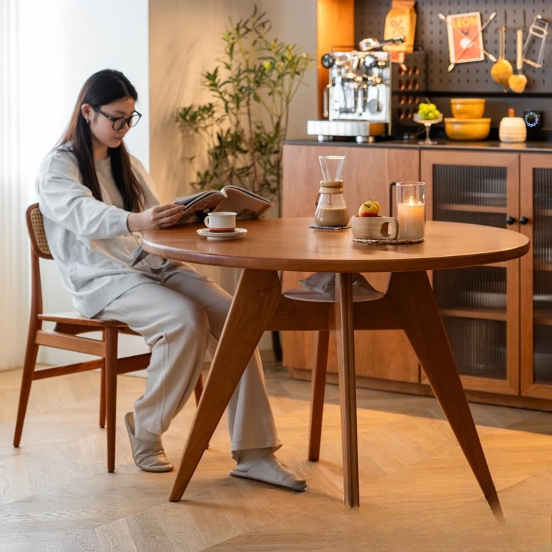 Solid wood retro guest restaurant household small apartment cherry wood round dining table table