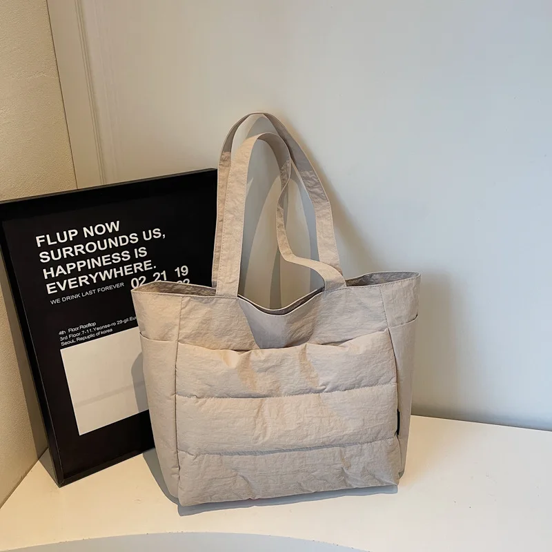 

New Fashion Women Shoulder Bag Large Capacity Lightweight Commuter Tote Handle Bag for Travel Texture and Versatile Storage Bags