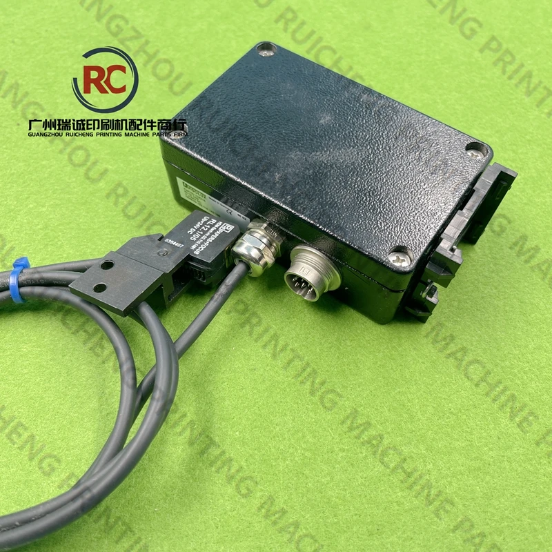 

1 Piece Sheet Register Control Sensor RL-12 G2.110.1461/03 G2.110.1461/02 Photocell Sensor for Heidelberg Machine G2.110.1461