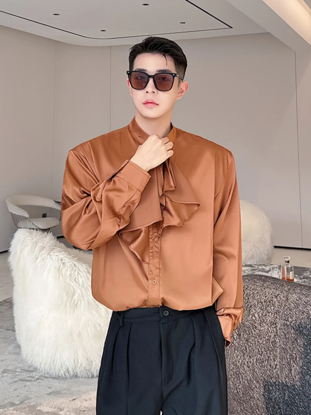 

Loose Fit Long Sve Stand Collar Men's irt Casual Outerwear Premium Quali Court Sle Design Le Detail