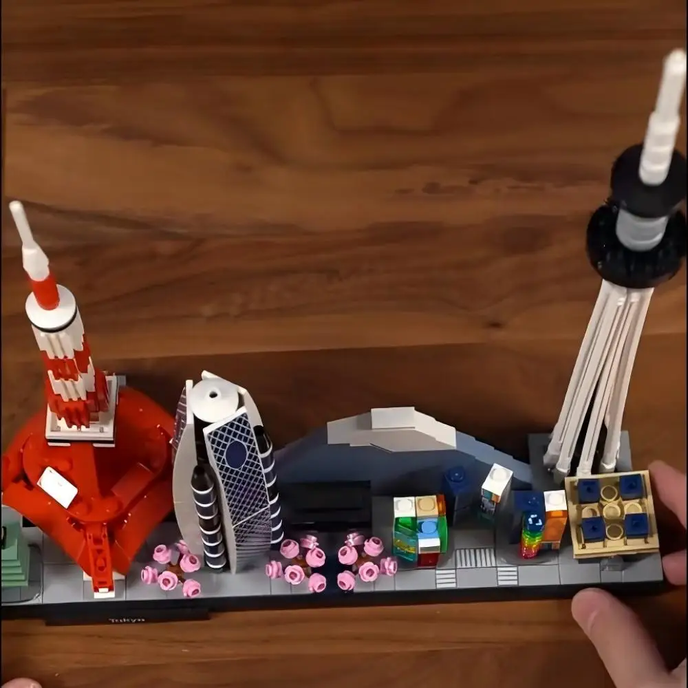 Tokyo Landmark Building Model 21051 Building Blocks Sets Suitable for Christmas Gifts Compatible with Legoed Particles，547pcs.