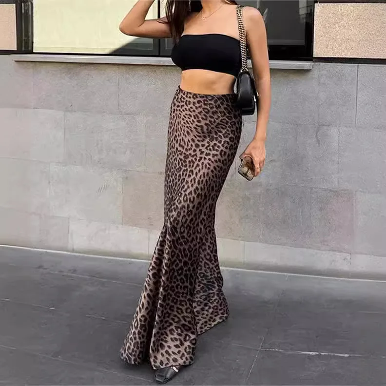 ليوبارد طباعة مثير الورك ملفوفة ذيل السمكة تنورة تنظيف الأرضيات تنورة الأوروبية والأمريكية ربيع جديد الملابس النسائية ثنى اللباس