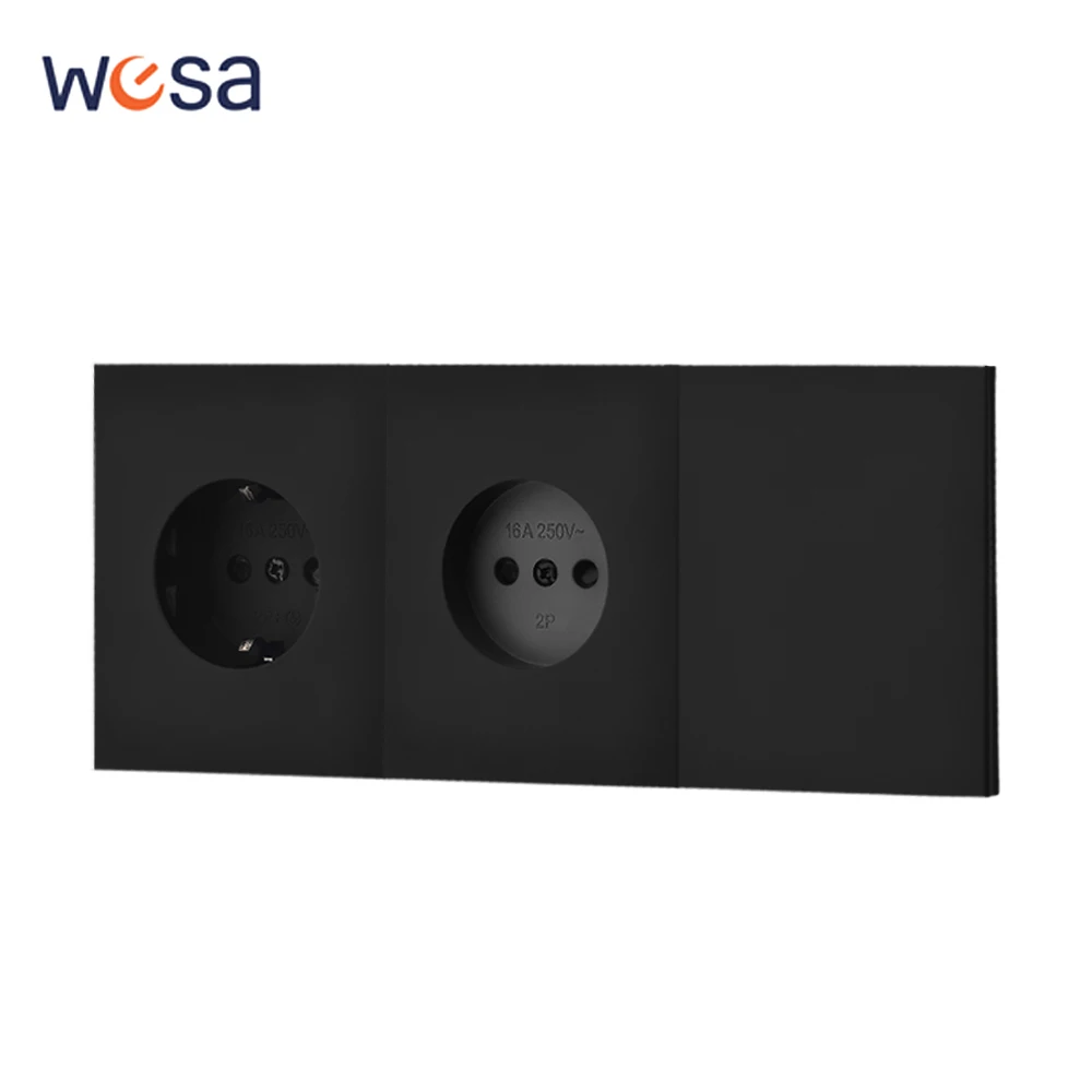 Black Embedded Skin…