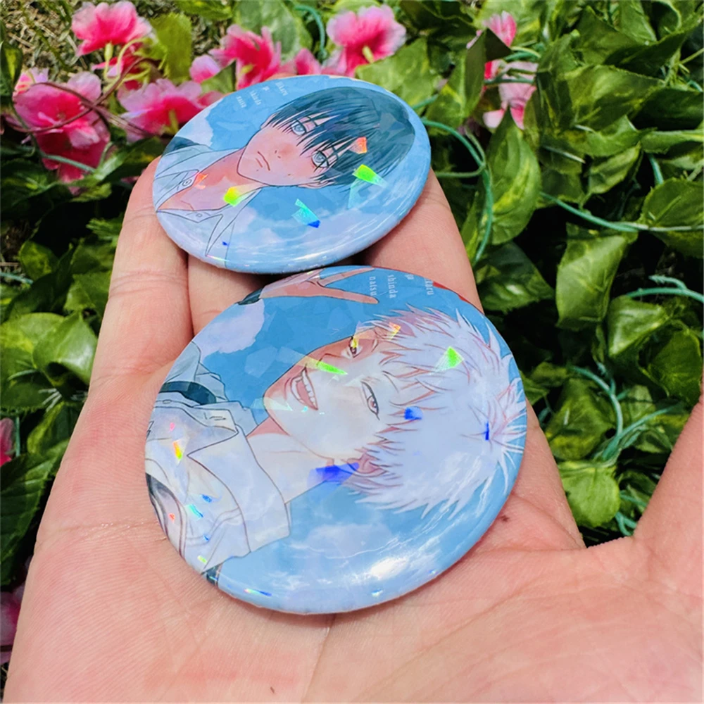 58mm Anime L'estate Hikaru Died Tsujinaka Yoshinori COSTUME Cosplay Distintivo Pin SPTE Spilla in banda stagnata Prop Regalo di Natale
