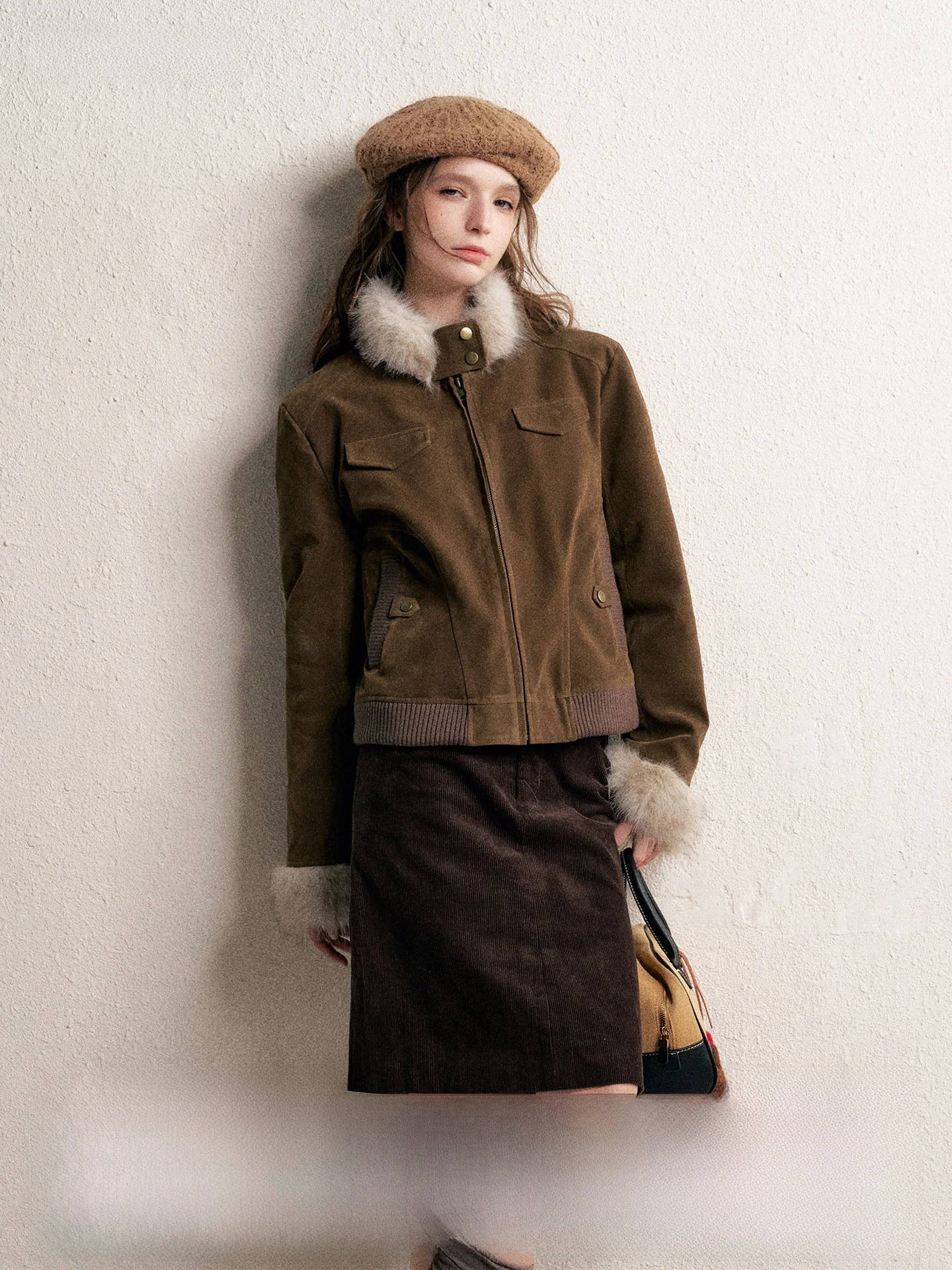 

Новая женская зимняя куртка Empire Thiened из замши с хлопковой подкладкой, на молнии, длинная, с воротником из искусственного меха