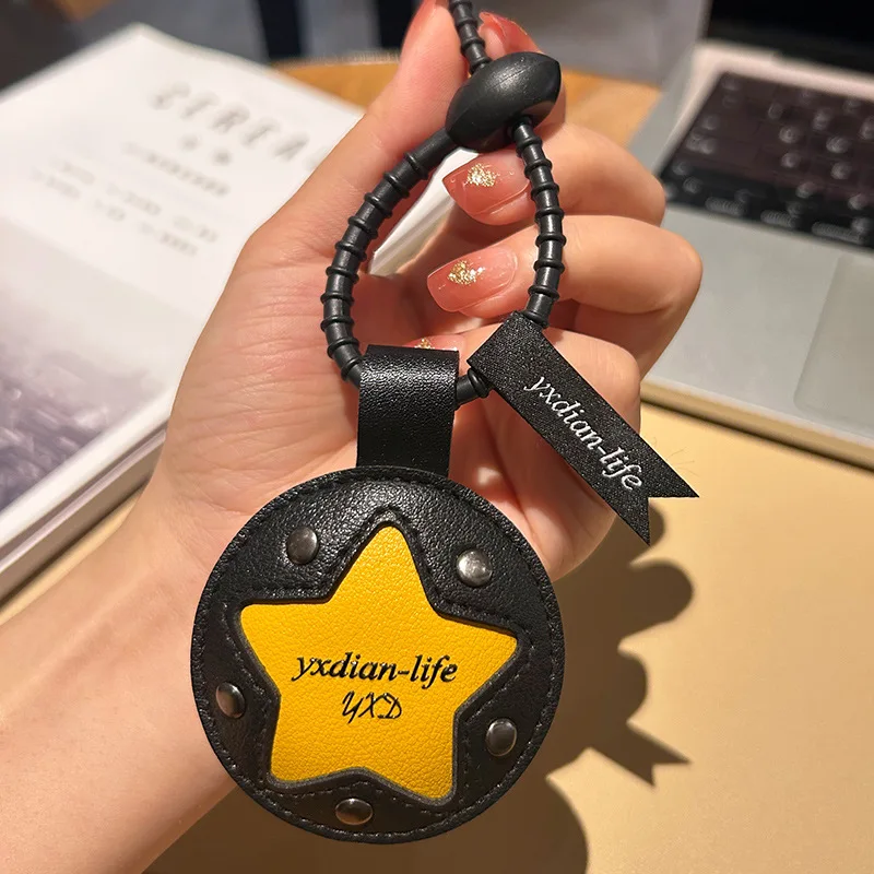 Cool Black Leather Niche Personality Pentacle Smiling Face Keychain Funny Couple Bag Pendant Flower Clown Badass Doll Key Chain