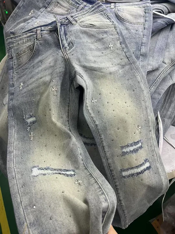 

Spring Heavy Metal Cross Waed Straight Leg Men's Jeans Luxury European Long Pants Tear Hole Design Faion Urban Sle Casu...