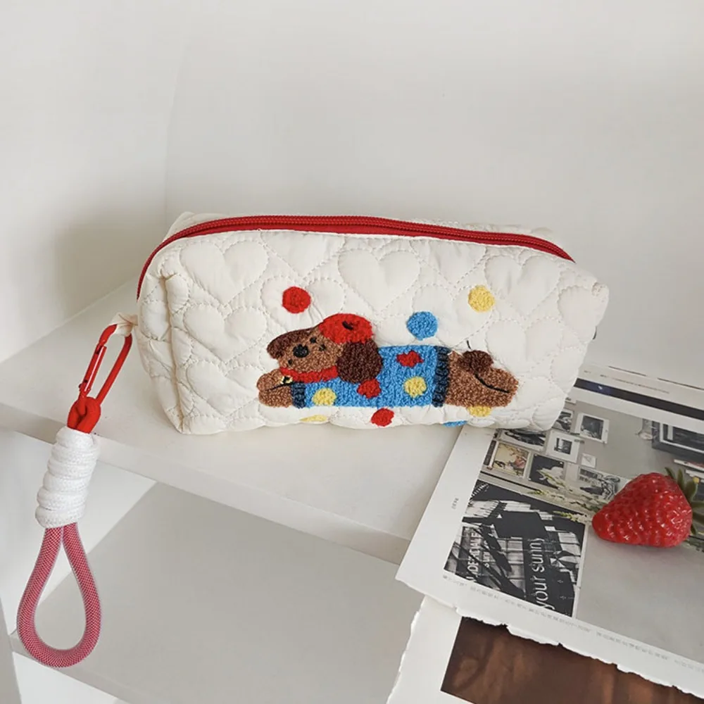 حقيبة أقلام رصاص الكلب الكرتون القلم حقيبة يد كبيرة الفاكهة مقلمة Ins تخزين حقيبة مستحضرات تجميل القرطاسية