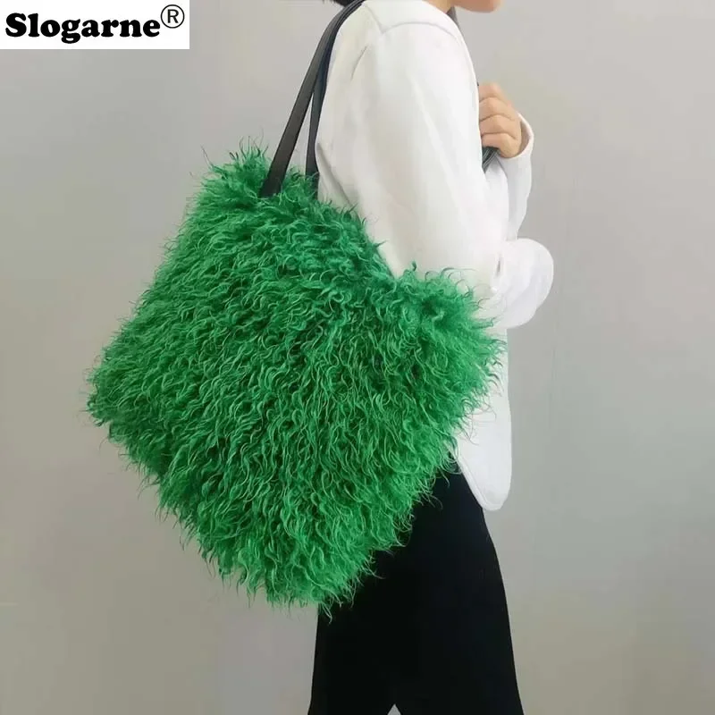 

Новинка 2024 года, большая вместительная сумка на плечо, женские сумки из искусственного шерсти, женские сумки Y2K Монголии с длинным мехом, модные рюкзаки для девочек