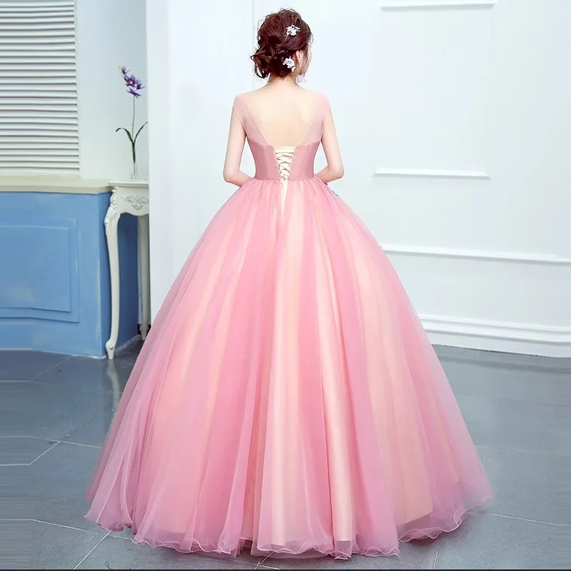 Customized Ball Gown Quinceanera Dresses Appliques Tulle Scoop Neck Prom Birthday Party Gowns Formal Vestido De 15 Anos Sweet 16