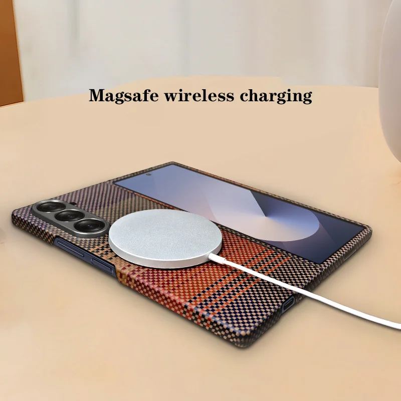 

Роскошный чехол Magsafe из настоящего чистого углеродного волокна для Samsung Galaxy Z Fold 6, линзы из сплава с ультратонким защитным чехлом из арамидного волокна