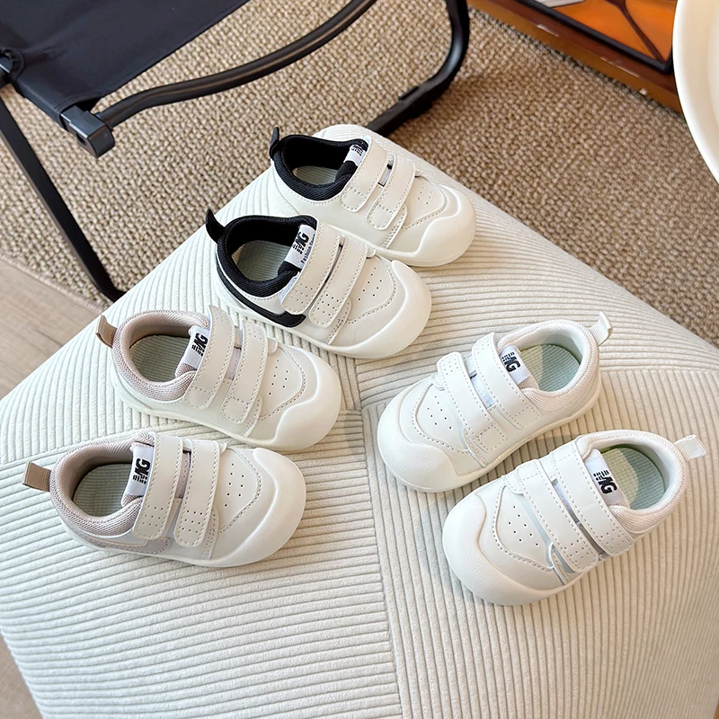 2025 Spring Autumn New Learning Walk Shoes New Winter Style Boys Girls Soft Bottom Anti-Slip Surface Kids Board Shoes